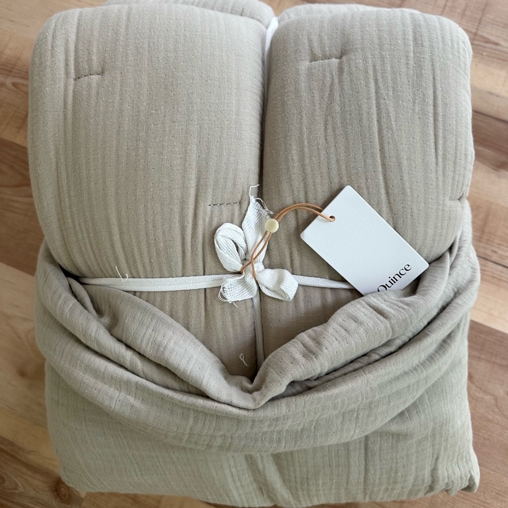 BNWT Quince Organic Airy Gauze Dream Quilt FULL/QUEEN